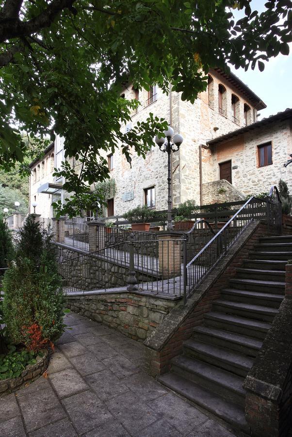 Villaggio Albergo San Lorenzo E Santa Caterina Pescia Luaran gambar